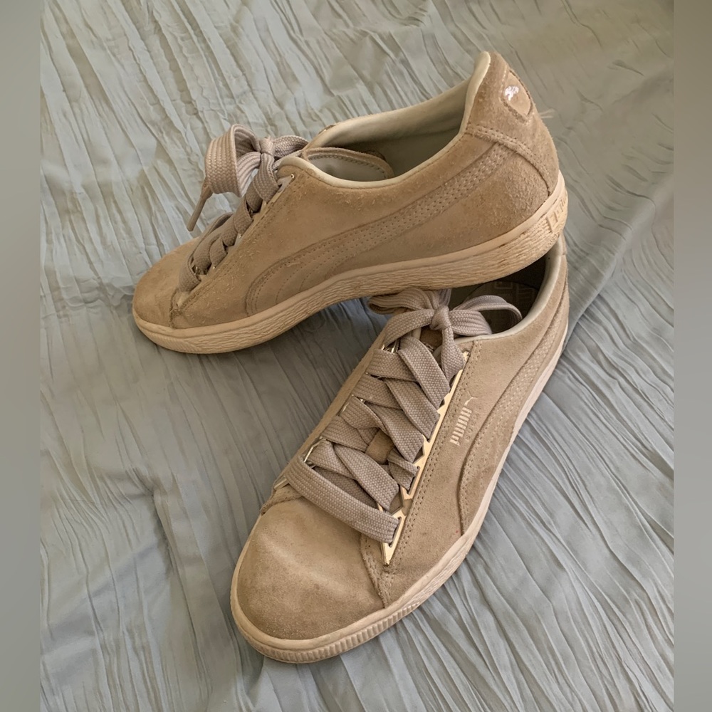 Puma Sneakers